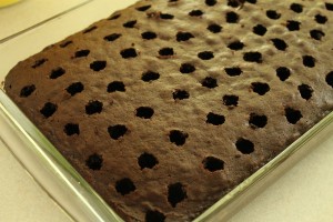 oreo-pudding-poke-cake2