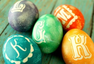 monogram-easter-eggs-2