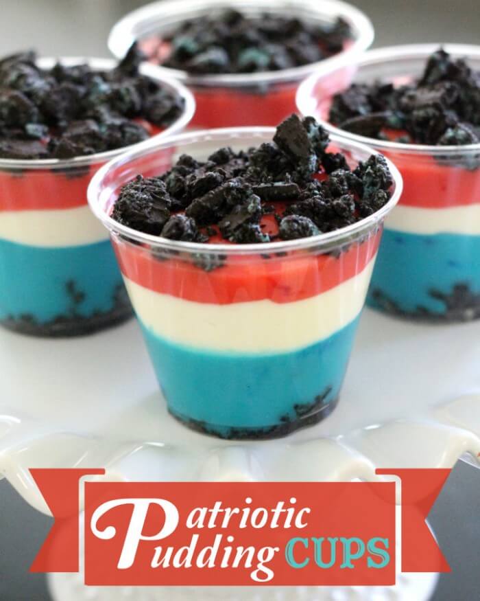 Patriotic Pudding Cups no { lilluna.com } #fourthofjuly