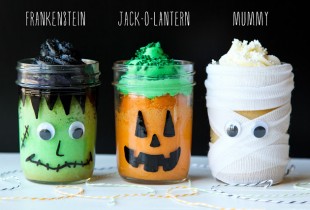 Mason Jar Cakes 3