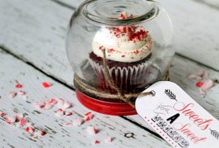 Cupcake Gift Jar - so cute!