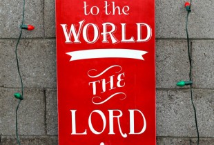 Joy to the World Subway Art Sign - Inexpensive and Beautiful!! Perfect for Christmas! { lilluna.com }