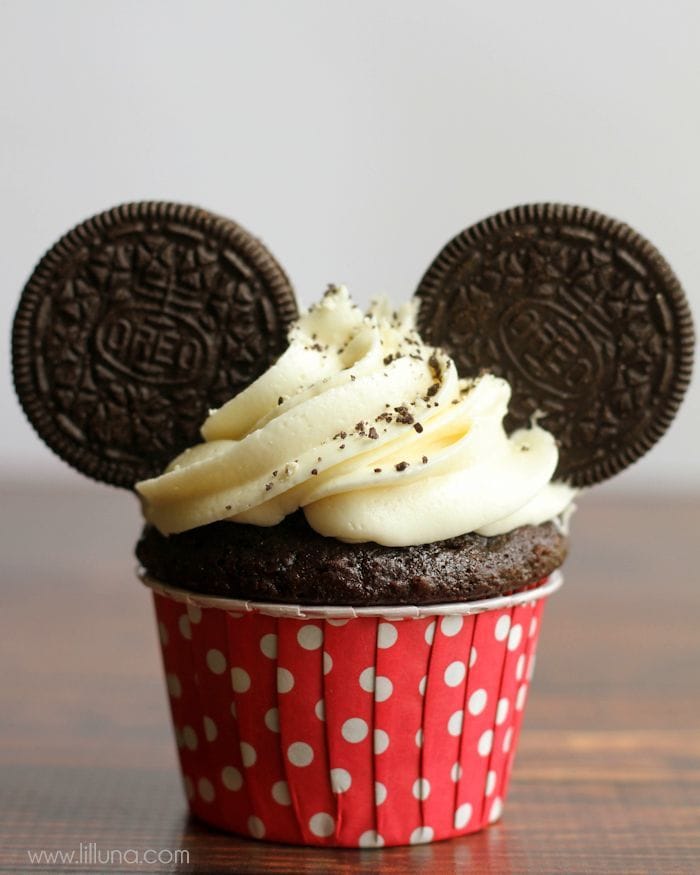 EASY Mickey Mouse Cupcakes Lil' Luna