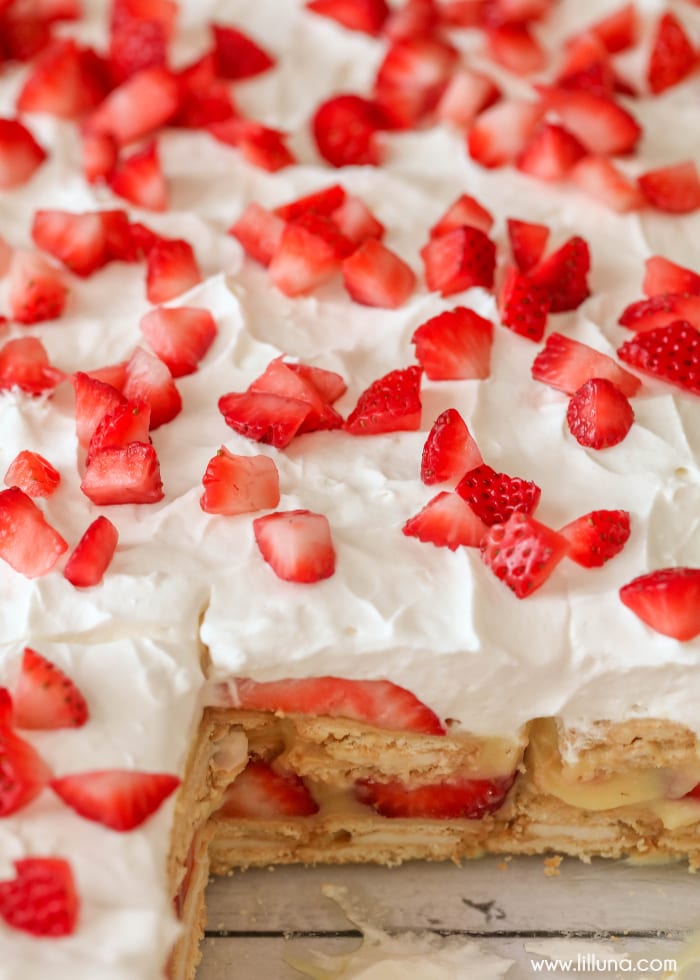 No Bake Strawberry Shortcake Lil' Luna