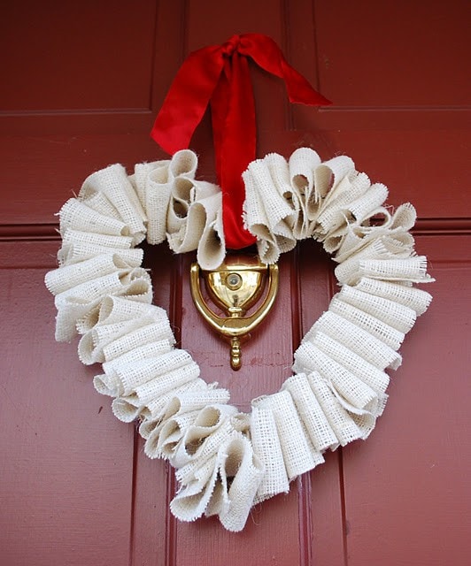 15+ Valentine's Wreaths! A collection of super cute and easy wreaths for your door!