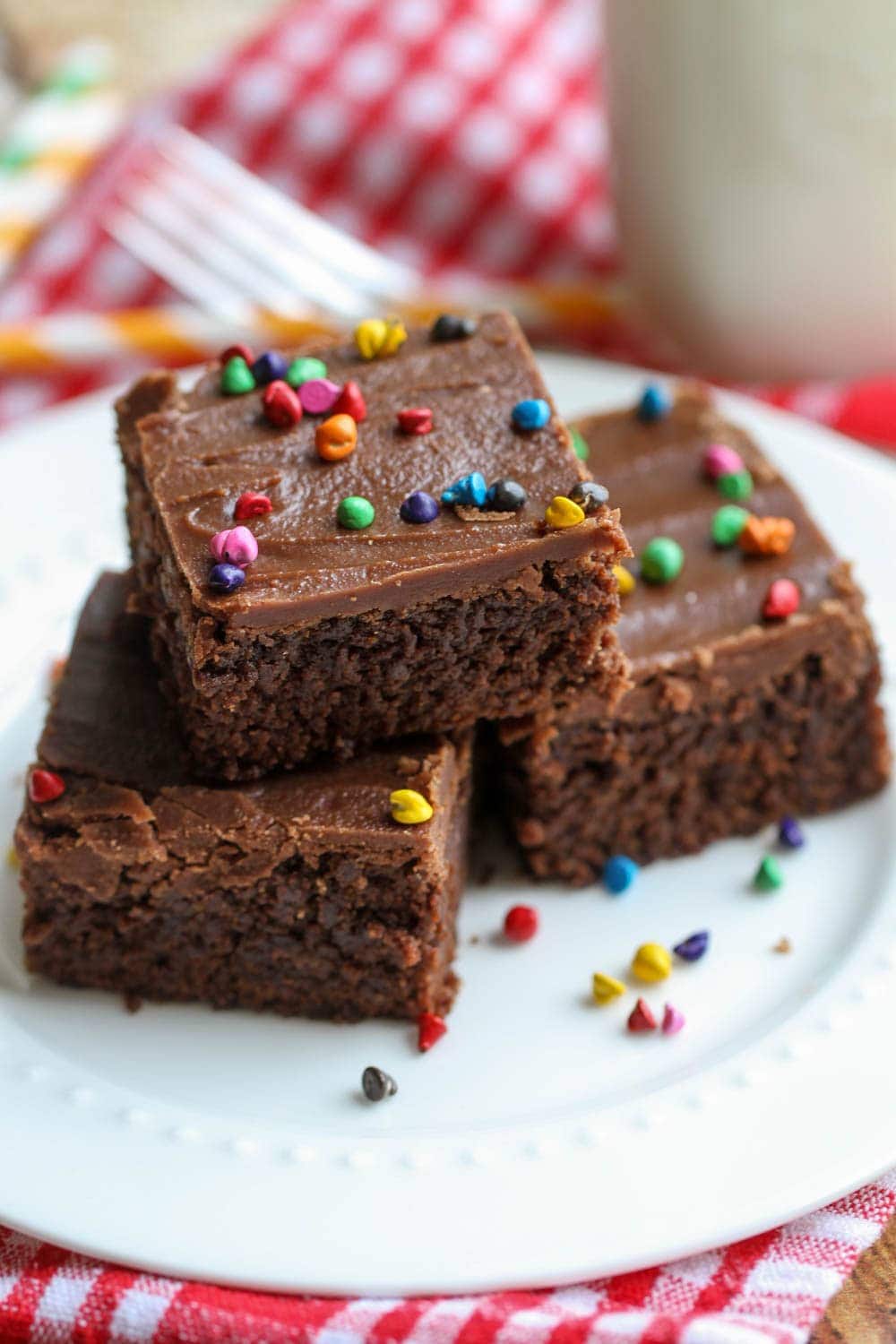 Chocolate Fudge Frosted M&M Brownies - My Messy Kitchen