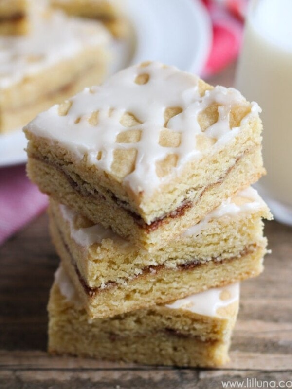 snickerdoodle bars with glaze