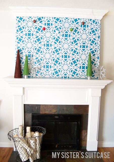 How to make this super cute Snowflake Mantel!! Requires just a few supplies!