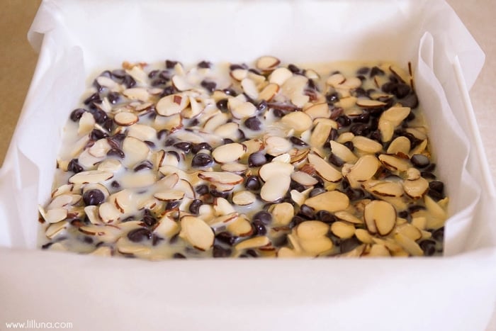 Layers for almond toffee bars