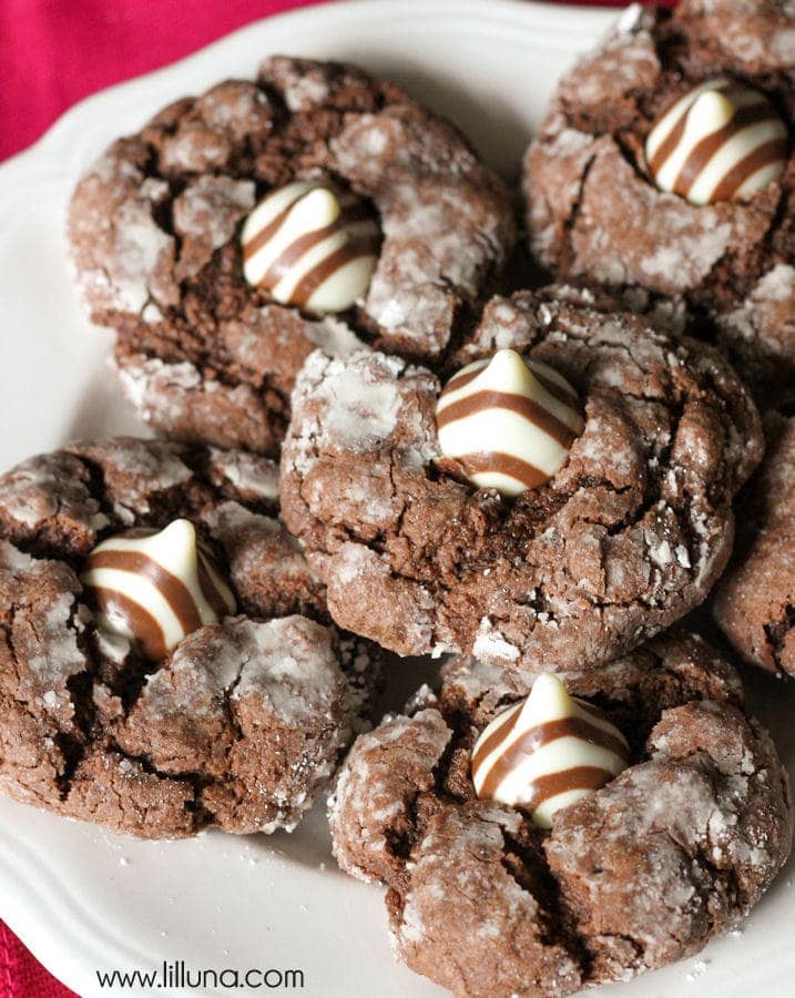Gooey Chocolate Hug Cookies