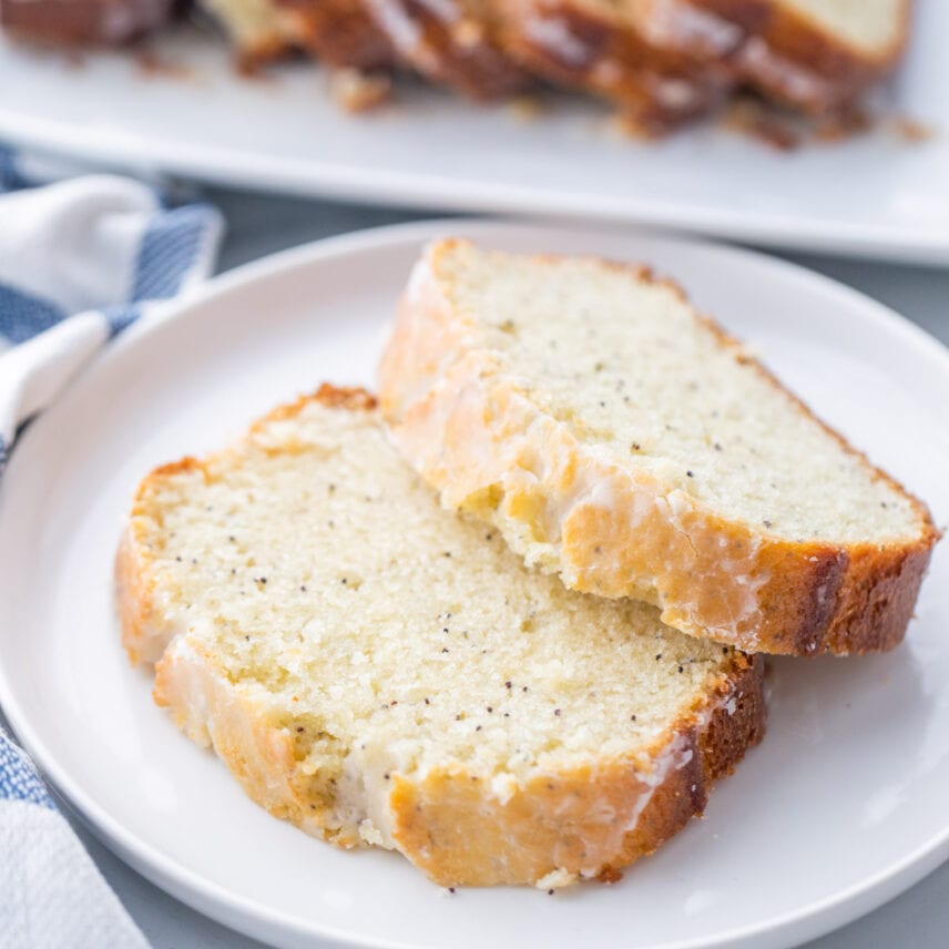 Almond poppy seed bread - no knead bread recipe