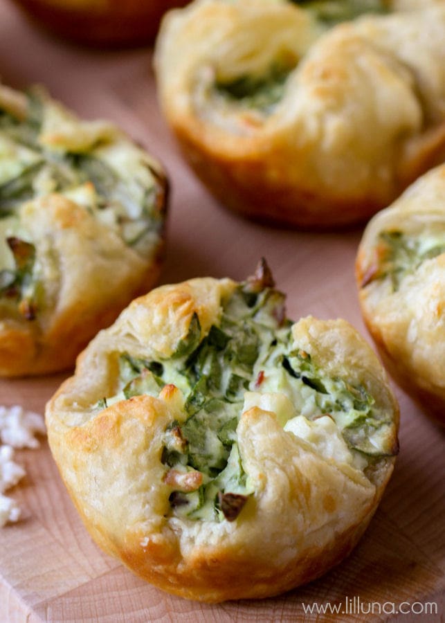 close up of feta and spinach pastry