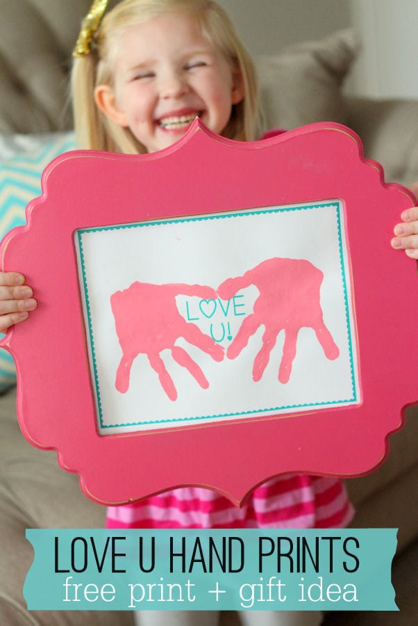 Cute LOVE U Hand Prints printable - perfect gift for Valentine's Day! { lilluna.com } #valentines