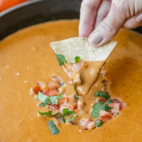 Chili's Skillet Queso {5 minutes prep} Lil' Luna