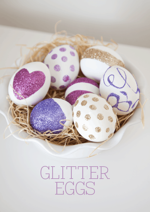 DIY Glitter Eggs Tutorial on { lilluna.com } So cute!! These were easy to make!