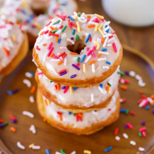 Homemade Biscuit Donuts {SO Quick + Easy!} Lill' Luna