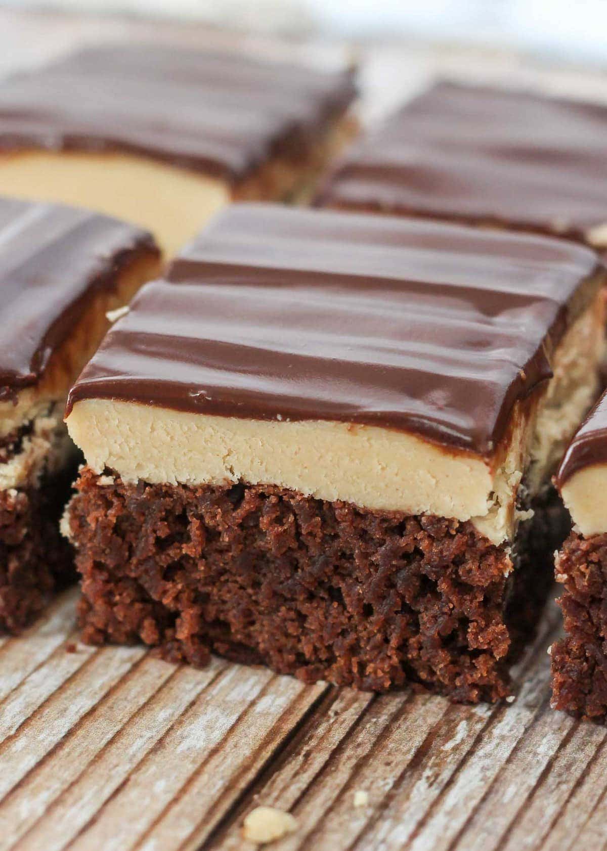 {Chocolate + Peanut Butter} Buckeye Brownies Recipe | Lil ...