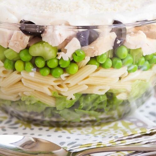 layered pea salad with creamy herb dressing Classic 7 Layer Salad