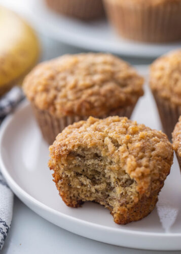 Easy Banana Crumb Muffins {+video} 