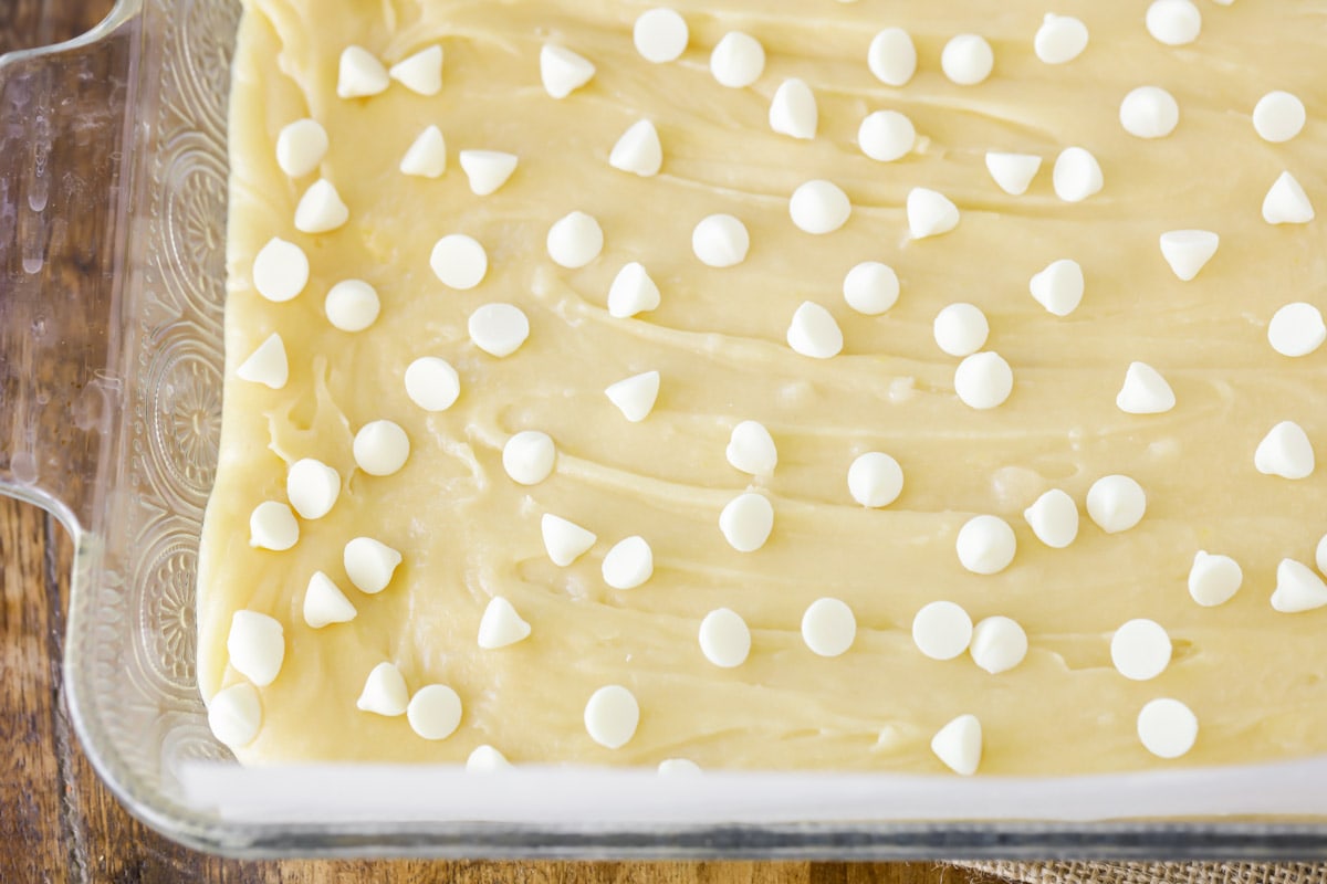 White brownie batter with white chocolate chips on top