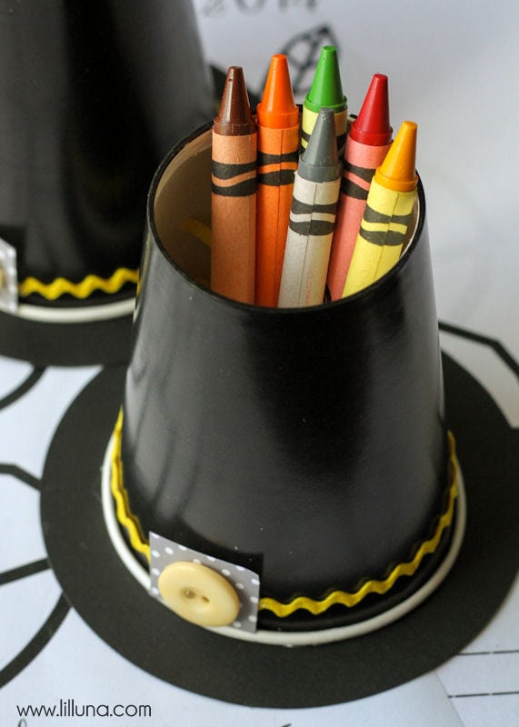 Pilgrim Hat Crayon Cups