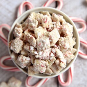 White Chocolate Peppermint Puppy Chow ~ made with Chex cereal and candy canes, this holiday snack mix is perfect for serving at parties or giving as a gift to neighbors and friends | FiveHeartHome.com for LilLuna.com