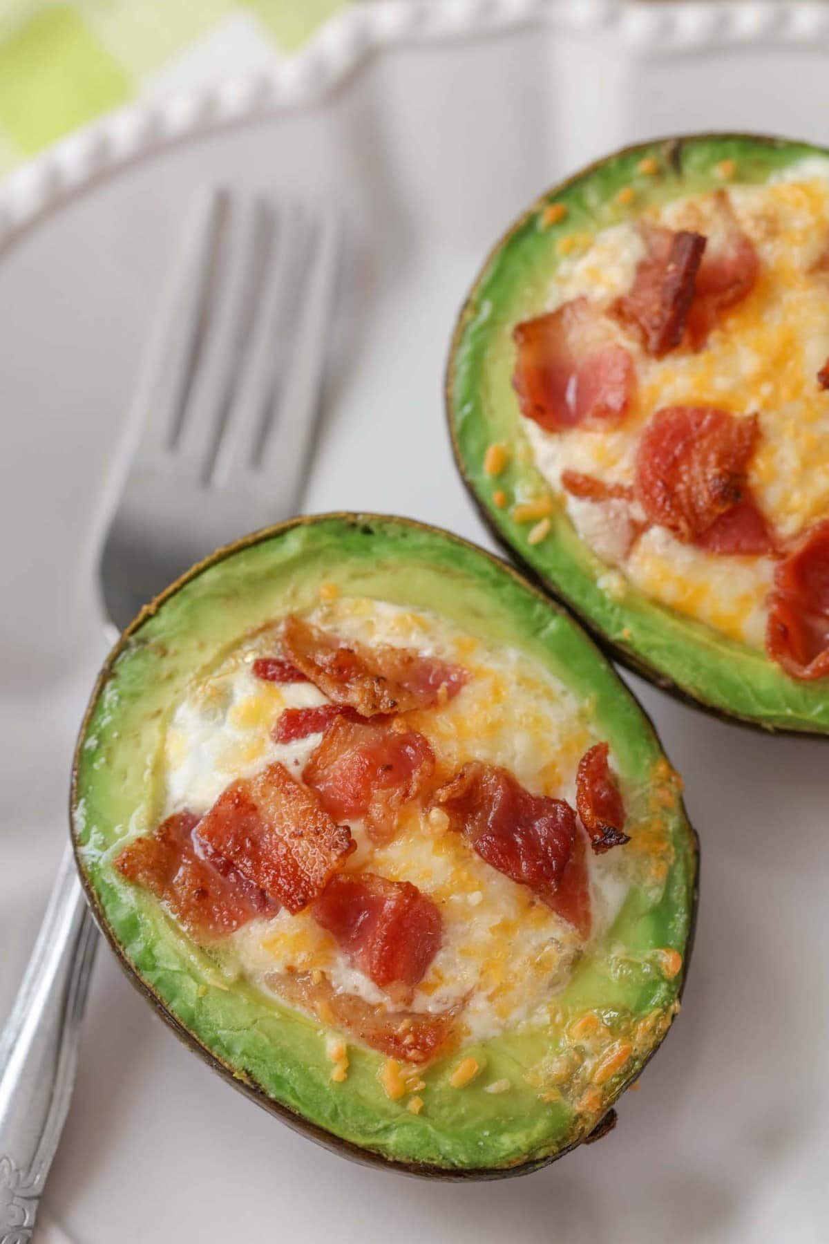 Baked Avocado egg recipe close up pic