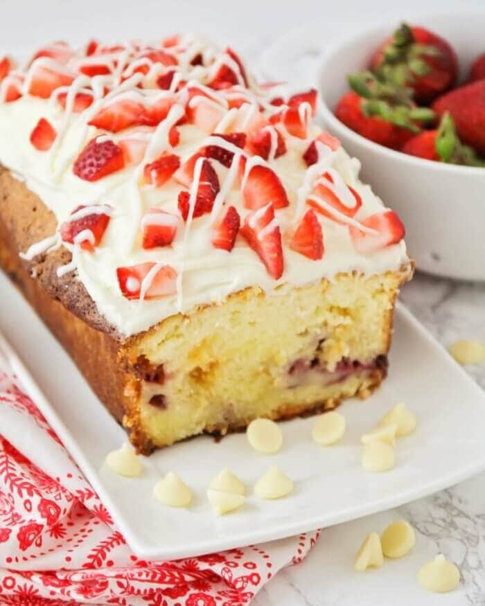 Strawberry Pound Cake {with Cream Cheese Glaze} | Lil' Luna