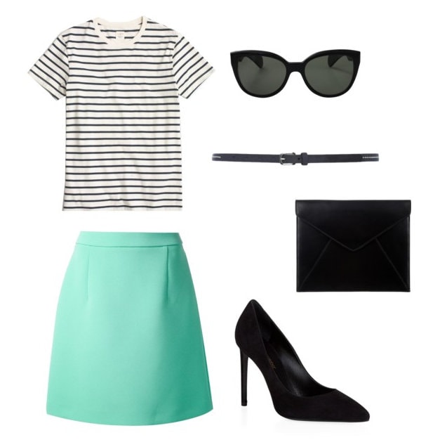 10 Ways to Wear a Striped Tee - so many great fashion and outfit ideas from casual to fancy!