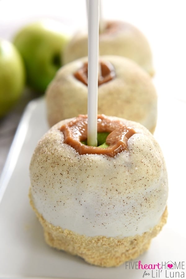 Apple Pie Caramel Apple Recipe {Disneyland Copycat} Lil' Luna