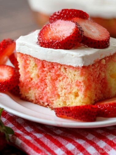 Easy Strawberry Shortcake | Lil' Luna