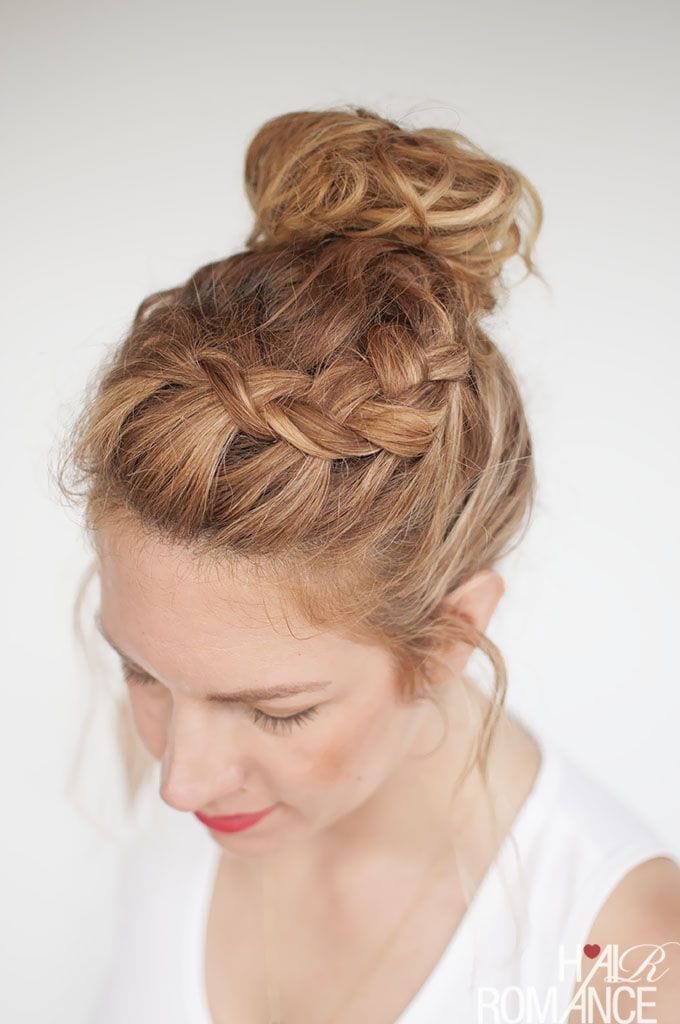 15 easy updos for all lengths and types of hair! Perfect for lazy days and rushed mornings when you just need to throw your hair up! See it on { lilluna.com }