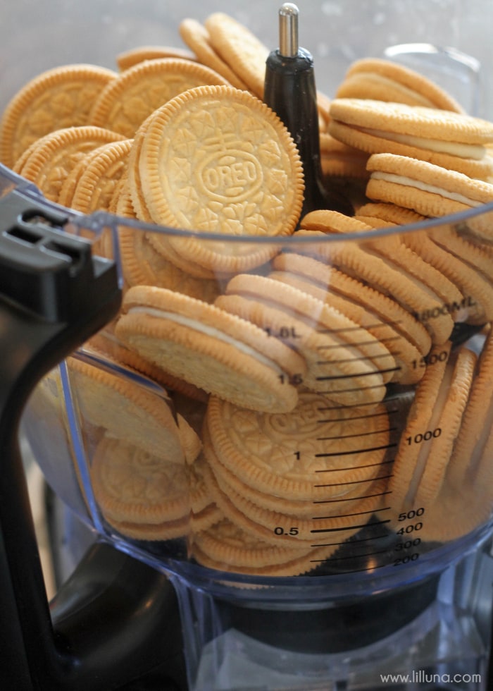 Oreos for treasure pudding cake