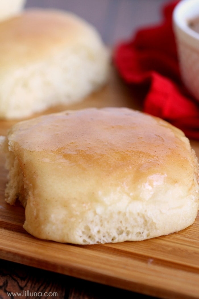 Copycat Texas Roadhouse Rolls