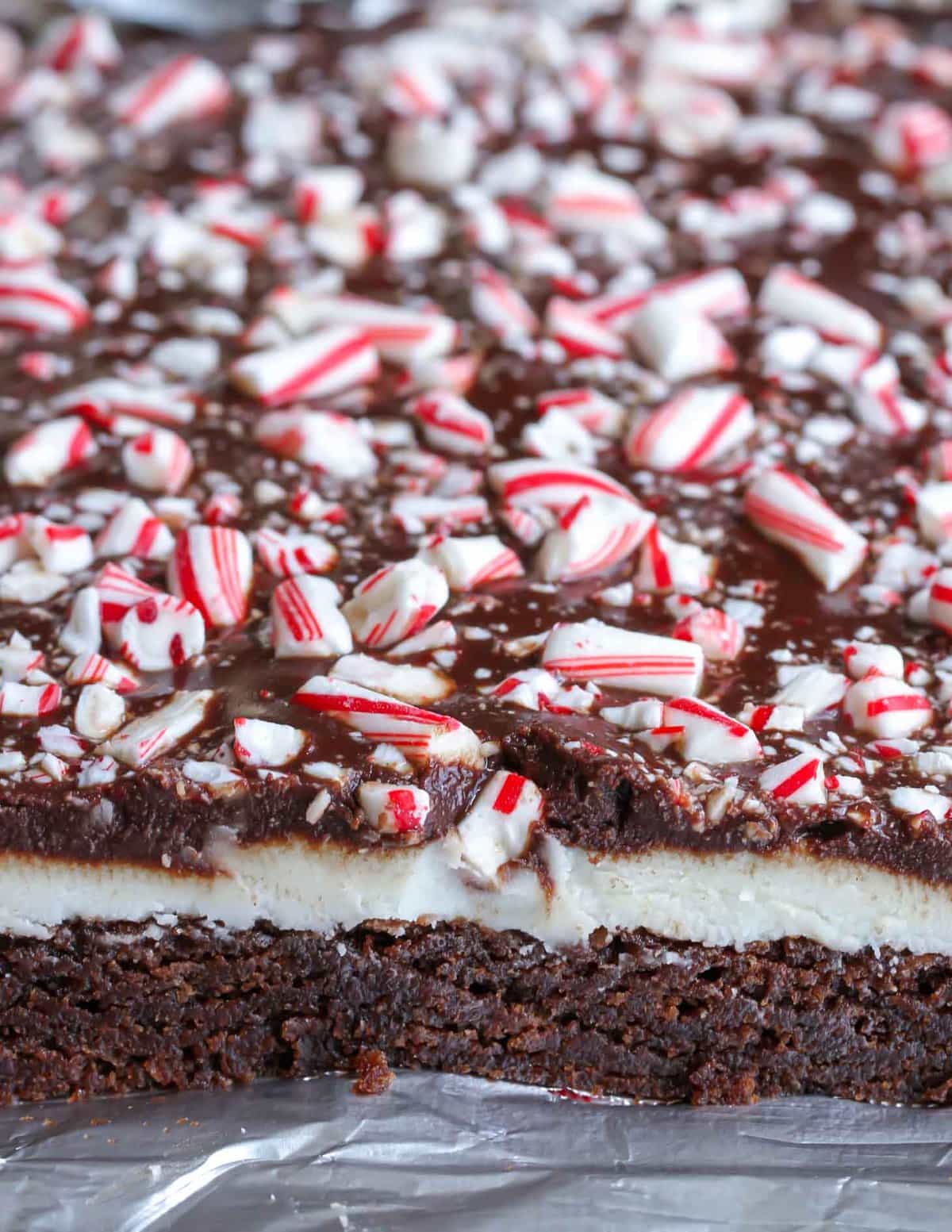 EASY Peppermint Brownies | Lil' Luna