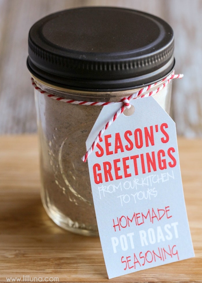 Pot Roast Seasoning Recipe + Gift Idea! Comes with FREE printable tags.