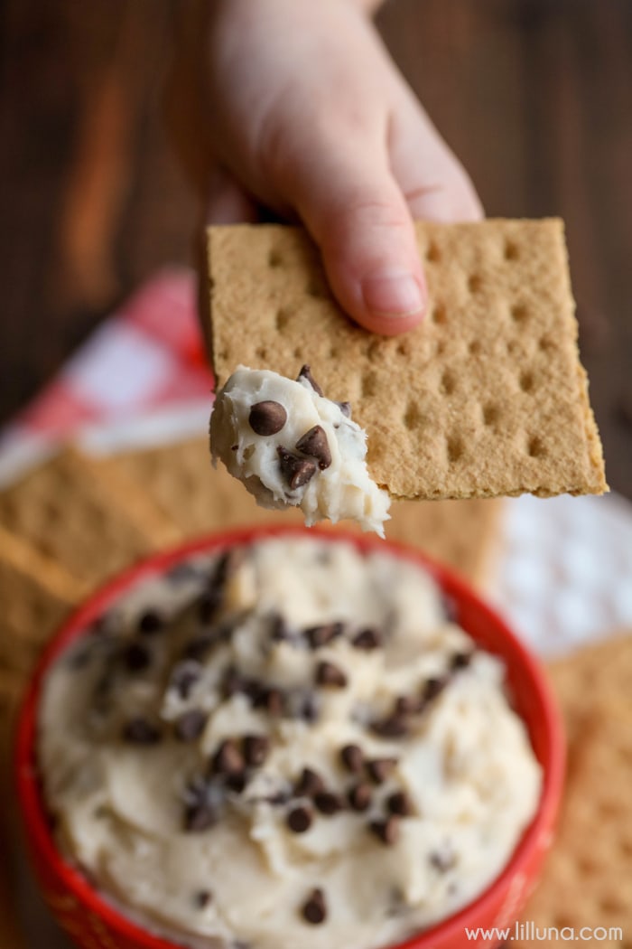 chocolate chip dip on graham cracker