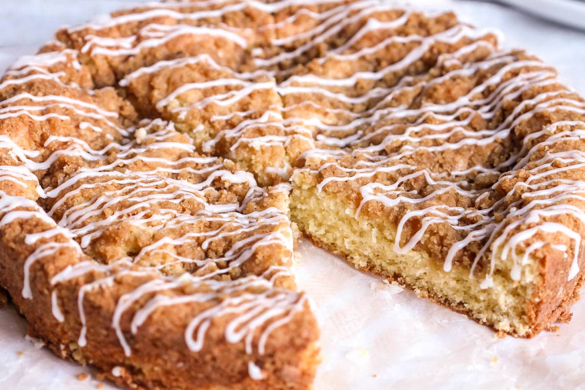 Coffee cake with cream cheese