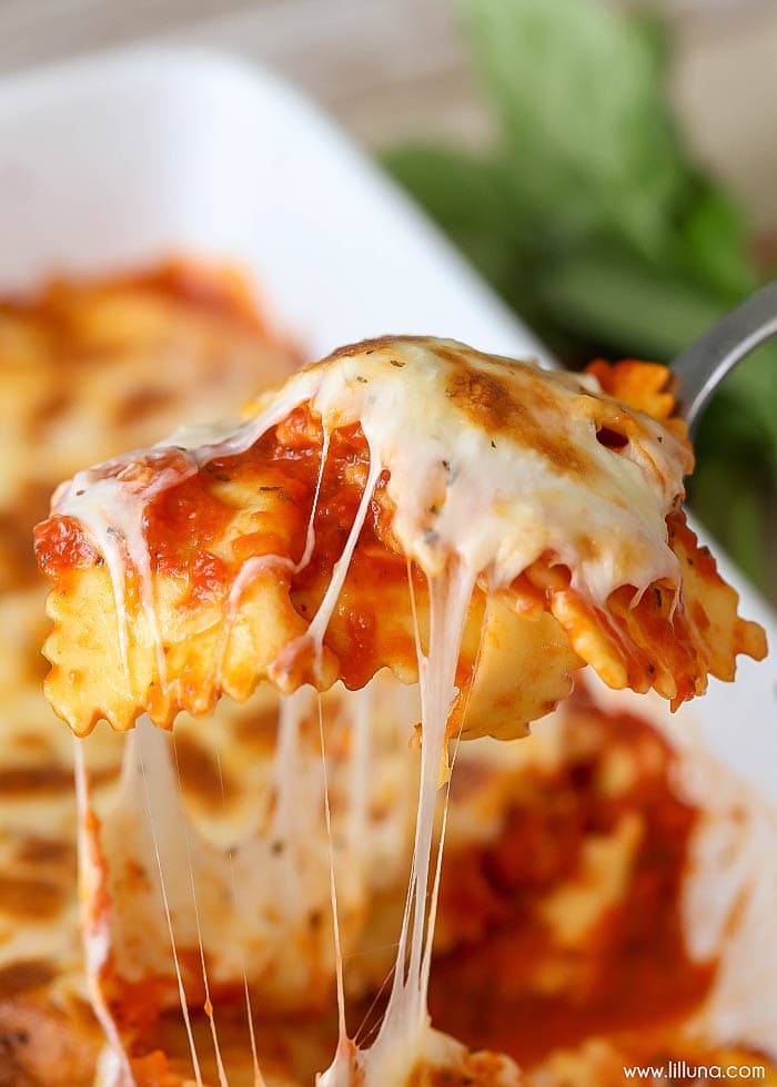 EASY Cheesy Baked Ravioli | Lil' Luna