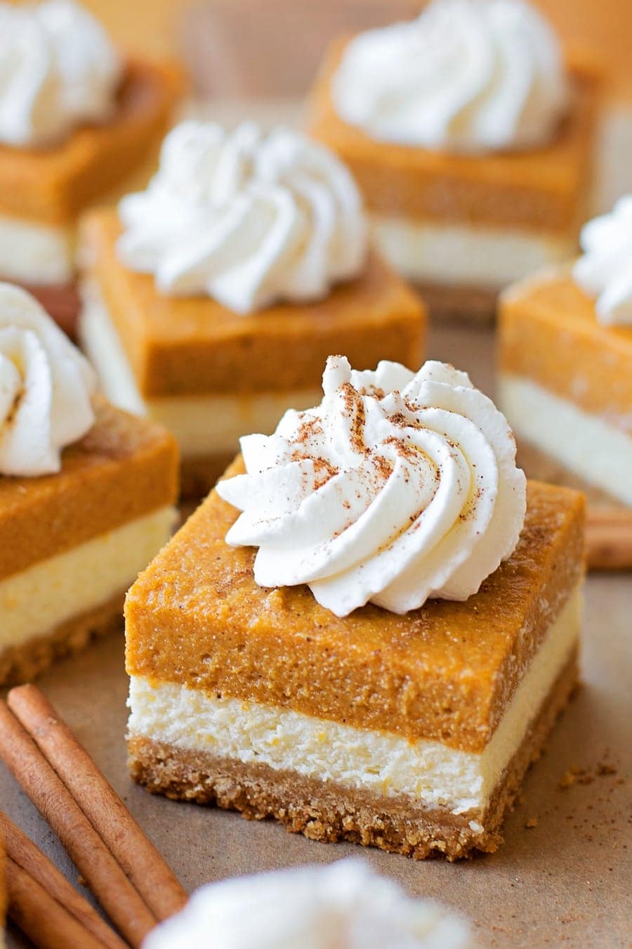 Pumpkin Pie Cheesecake Bars {A Fall Favorite!} | Lil' Luna