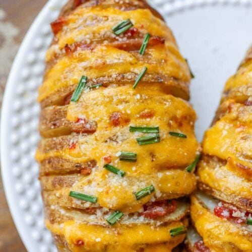 Cheesy Hasselback Potatoes - Kiwi and Carrot, Recipe