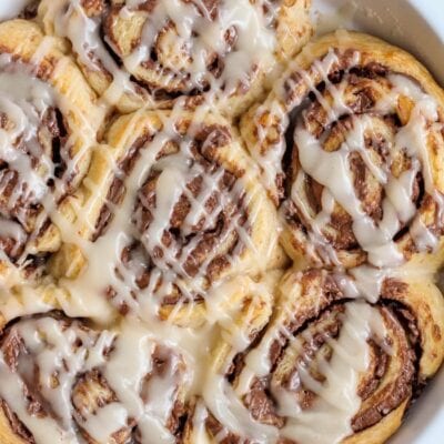 Nutella Cinnamon Rolls {In Less Than 30 Minutes!} | Lil' Luna