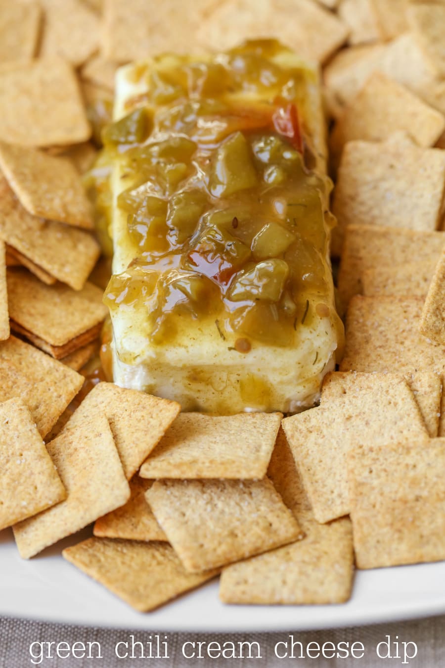  Trempette au fromage à la crème au Chili Vert - l'un de nos apéritifs préférés qui est délicieux et ne prend que 1 minute à préparer!!