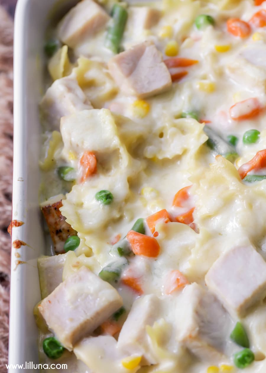 Creamy Turkey and Noodles {EASY Leftover Turkey Dish} | Lil' Luna