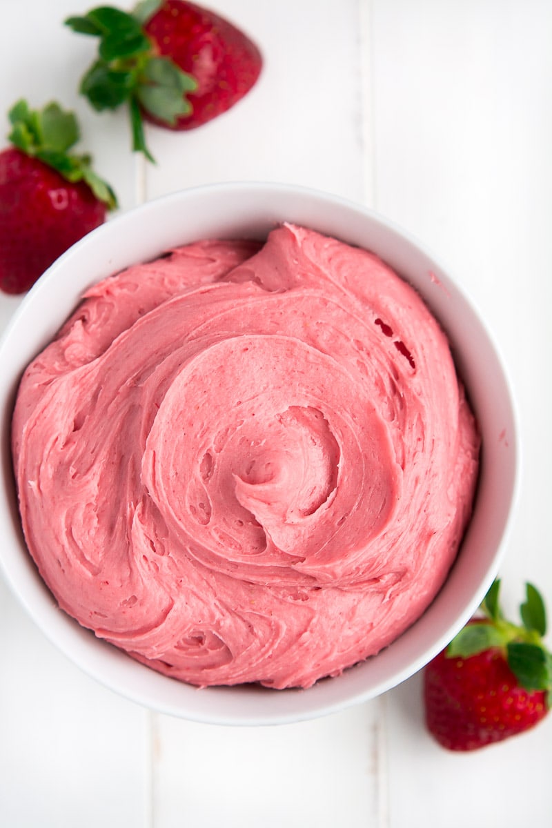 strawberry frosting for chocolate strawberry cupcakes