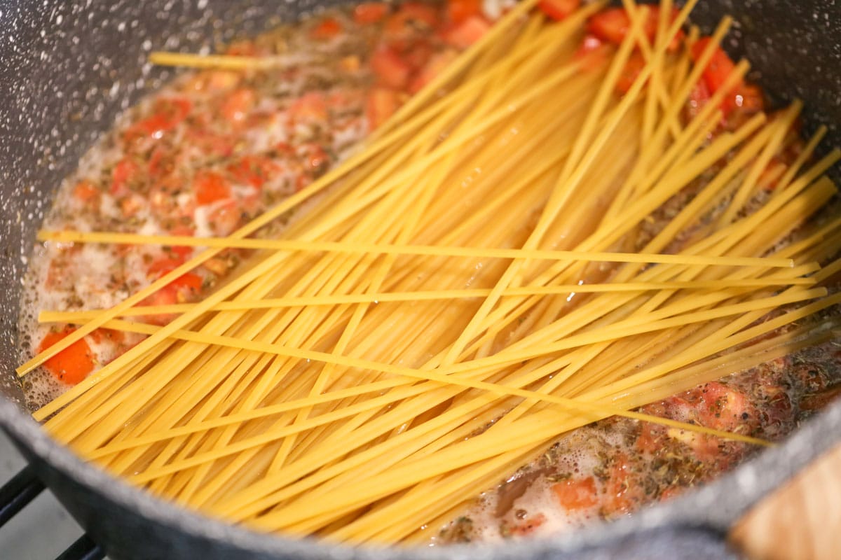 One pot bruschetta chicken pasta recipe