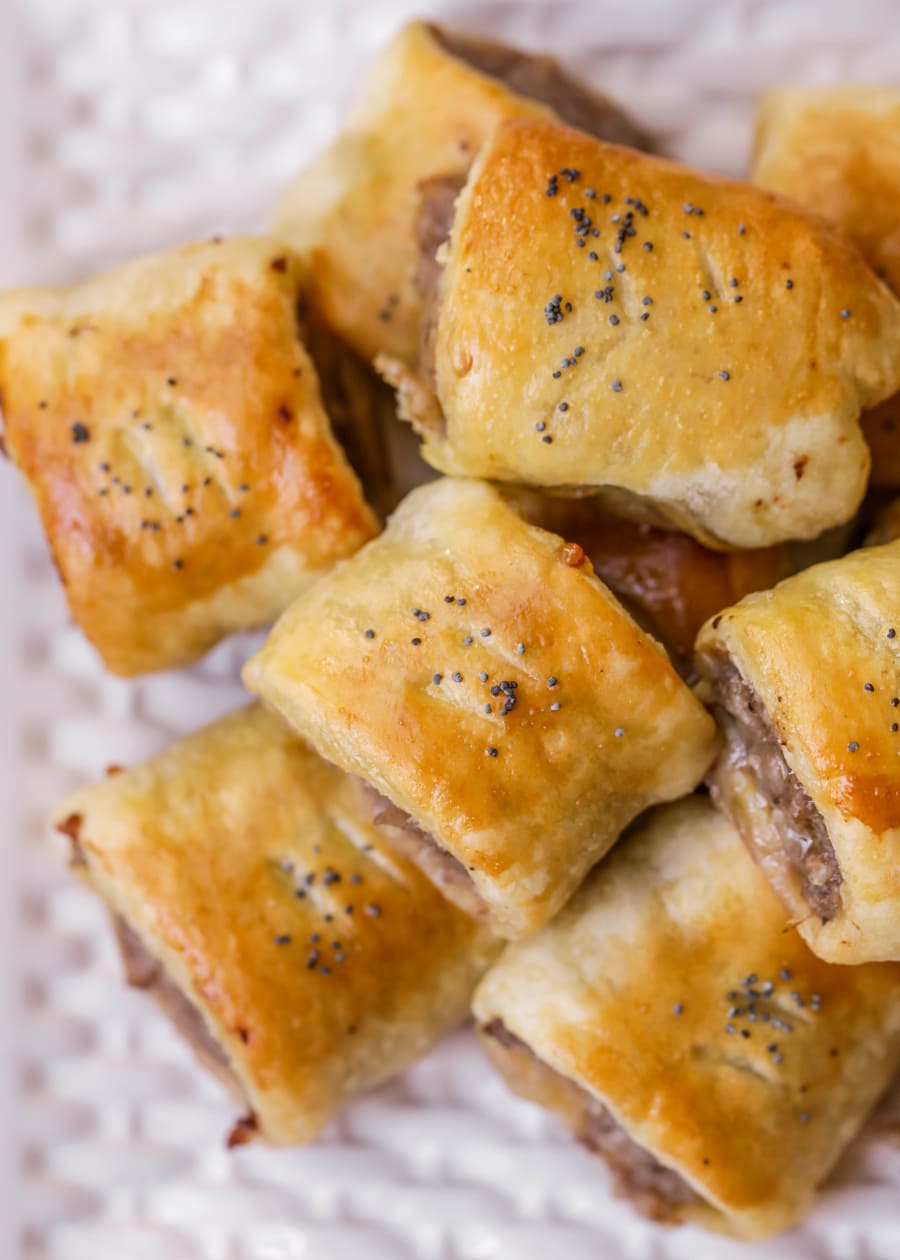 Puff Pastry Sausage Rolls Recipe (+VIDEO) | Lil' Luna