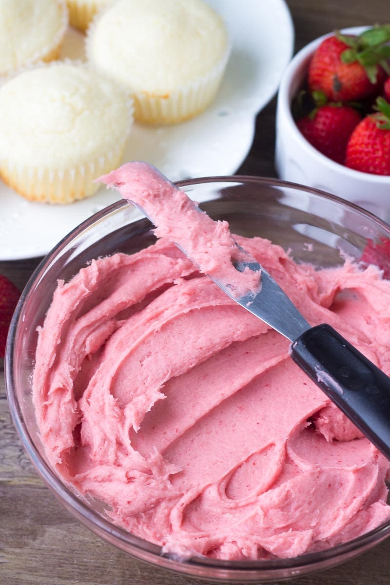 Fresh berry Strawberry frosting for strawberry lemonade cupcakes