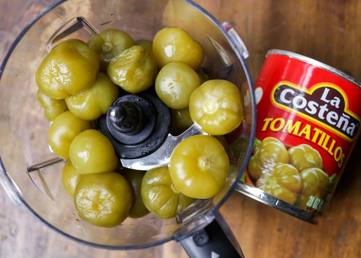 Green Salsa Ingredients - tomatillos