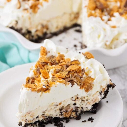 Butterfinger Pie | Lil' Luna